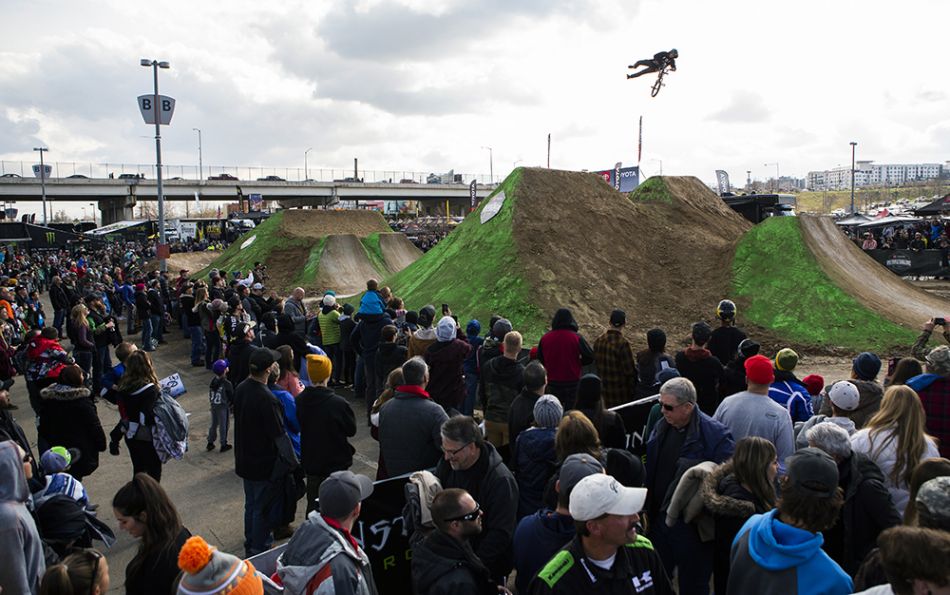 monster energy pat casey toyota triple challenge second place 360 triple tailwhip 02