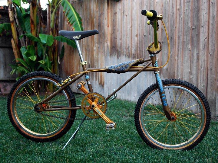 se racing quadangle 20 full survivor 2009 bike of the year