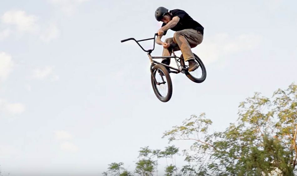 &quot;EMBALSE&quot; TRAILS VIDEO - ARGENTINA |