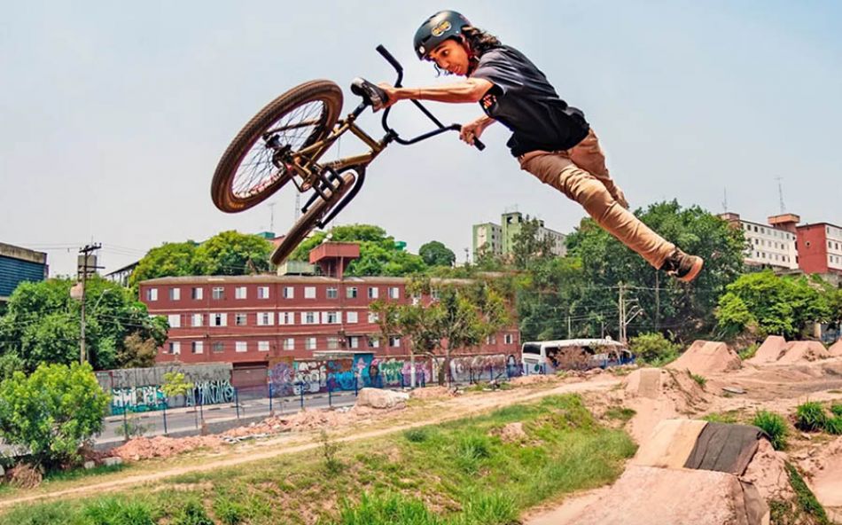 BMX DIRT FROM BRAZIL - MOREIRA &amp; BALALOKA - CARACAS TRAILS - GT by GT BMX Freestyle