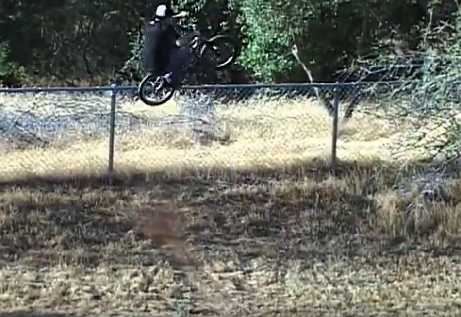 Tip Plus // The Family // Full Video // 2005 by Snakebite BMX