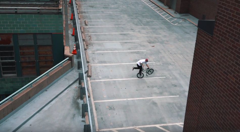 BMX RIDING IN NEW YORK CITY | CHRIS BÖHM