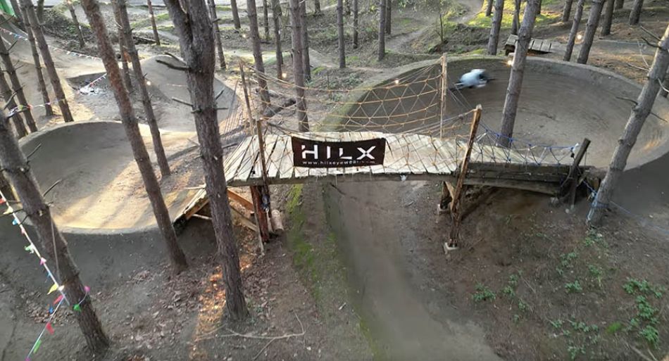 Building the UK&#039;s most ridden trail of 2025? Twisted Oaks Fairground by JUST KEEP DIGGING