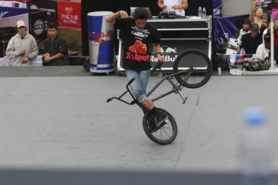 Moto Sasaki 2nd place - UCI BMX Flatland World Cup Final