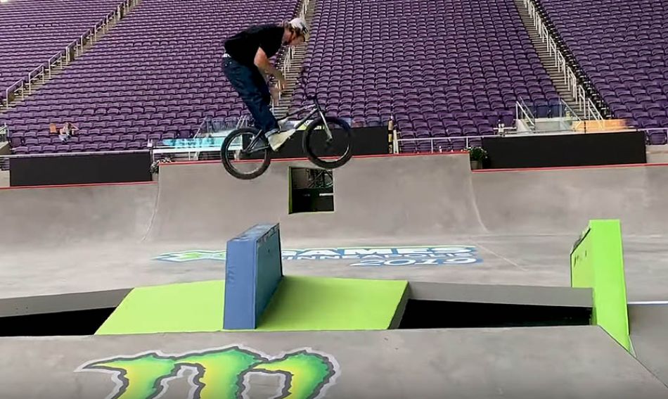 Devon Smillie&#039;s BMX Perspective | X Games Minneapolis 2019