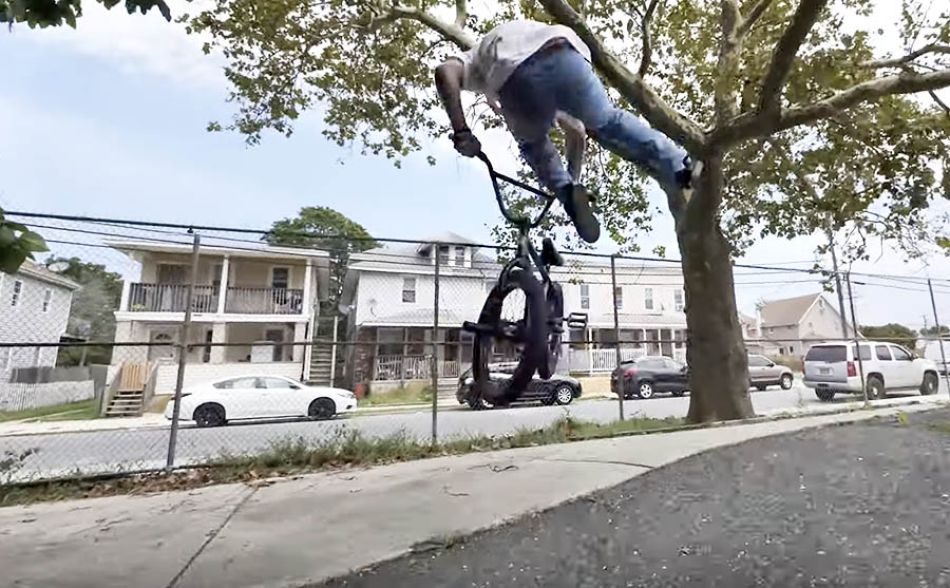 Jared Manganelli BMX. Glockswitch Dreams by Kenny Shoulders