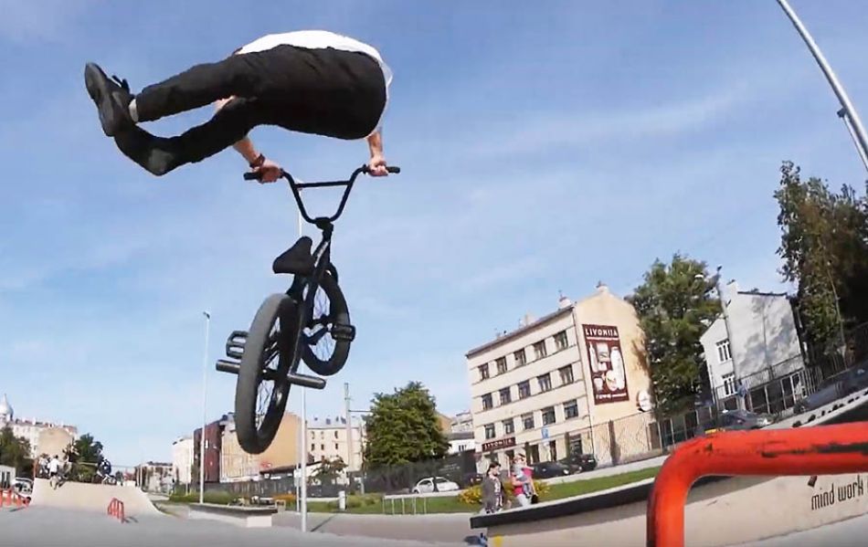 Kristaps Reimanis Kink plaza edit by PARBMX