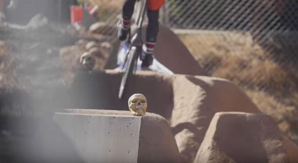 HALLOWEEN IN PARADISE - BMX TRAIL JAM