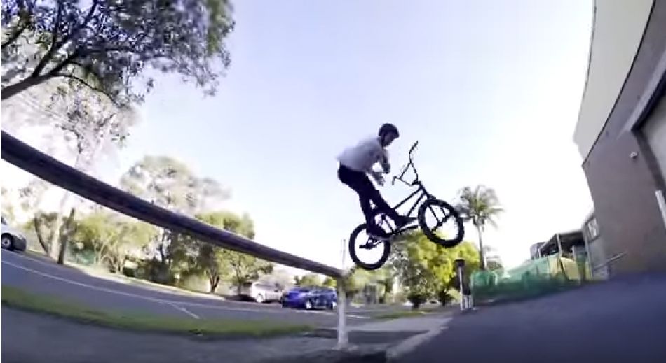 ALEX BOLTON - ALIVE &amp; WELL DVD - FOCALPOINT BMX