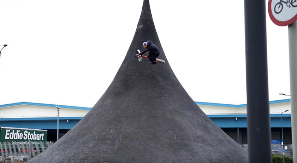 INSANE BMX DEATH SPINE! by Kriss Kyle
