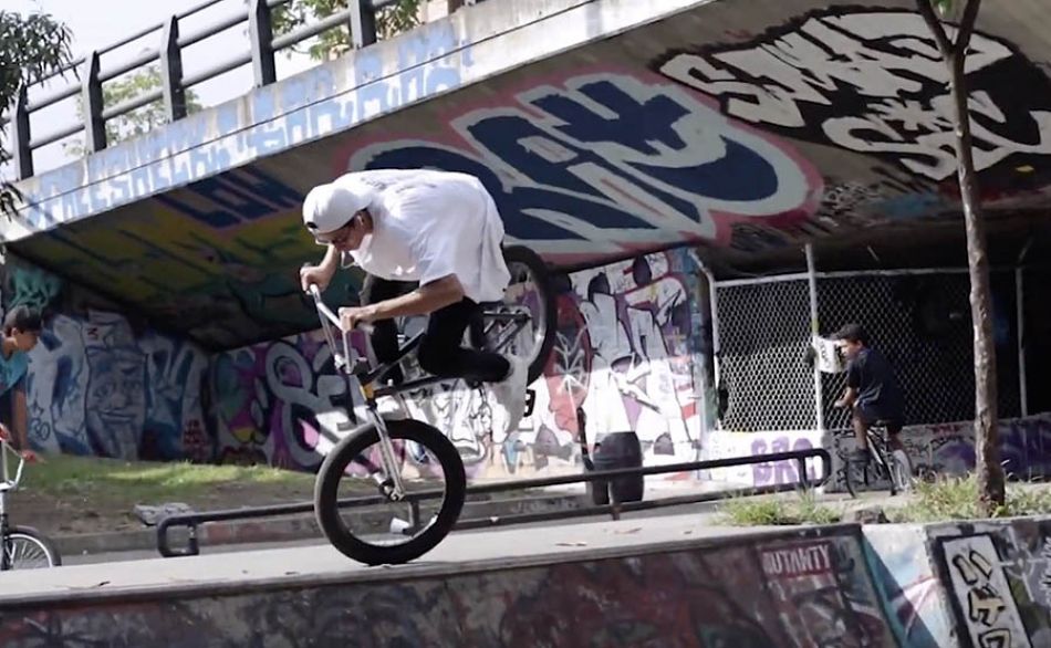 El Chino / Skatepark 4 Sur / BMX MEDELLIN by Beer&amp;Pedal