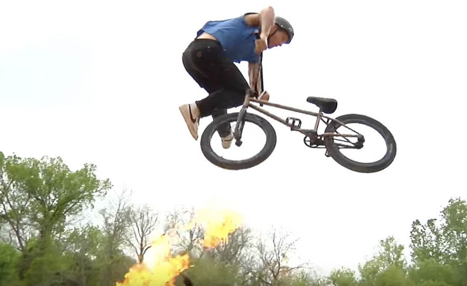 Brett Silva&#039;s DARTY IN THE DITCH 2 | DIG BMX