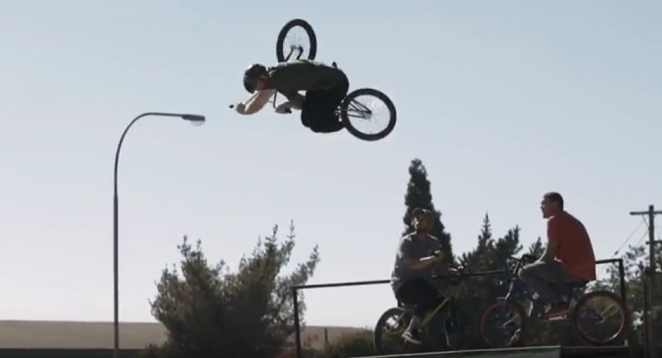 Vans ZA BMX: Hitting The Road! by Kevin Schnider