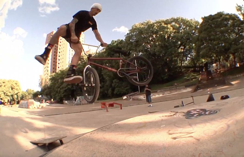 Daniel Alves e Felipe Manerim - Power Hour BMX by DREAM BMX