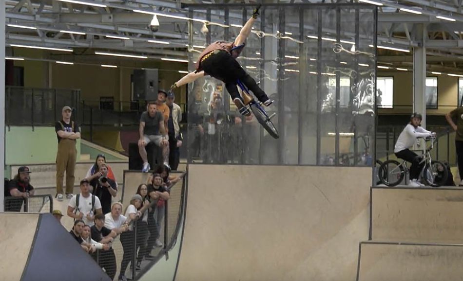 UCI BMX Freestyle Park Contest @ Area 51 Eindhoven – Top 3 Runs Elite Men by freedombmx