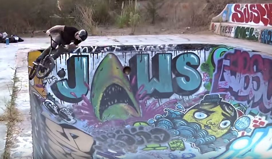 BMX- FBM Santa Cruzing in Cali...