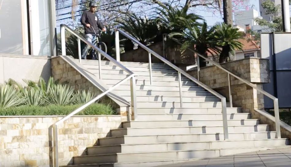 GUI WINCK/BEM VINDO A COFF/VIDEOPART by The Coff Shop