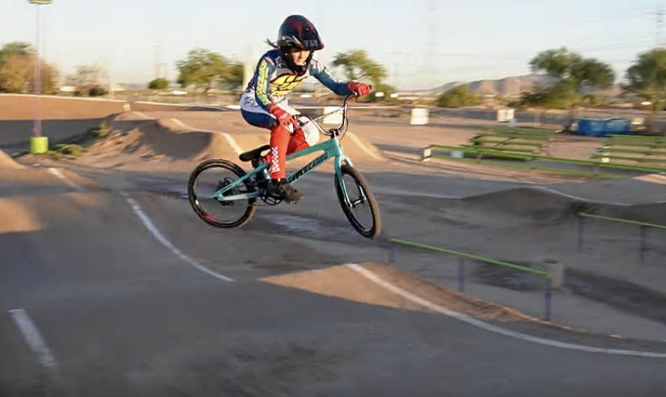 Lexis Colby&#039;s new 2024 Pro BMX Racing Bike by SupercrossBMX