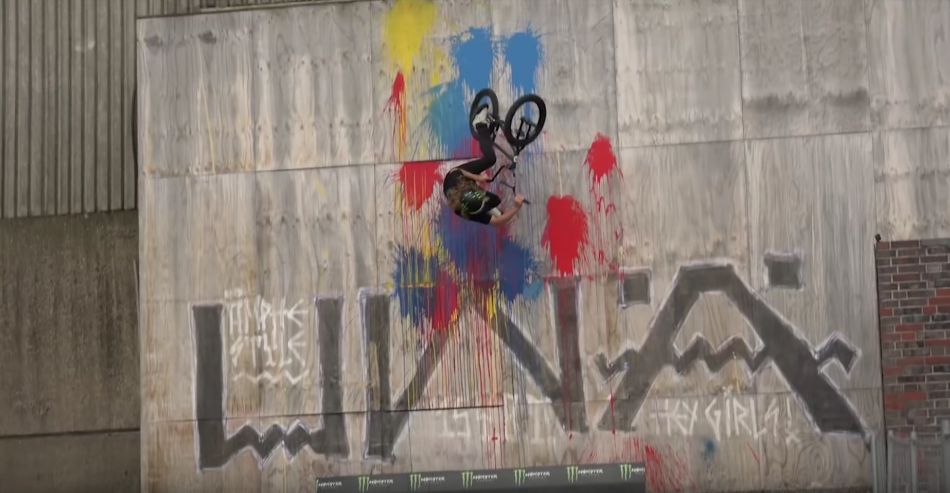 Flat out for a day in Hamburg - Greg Illingworth BMX by MITH BMX