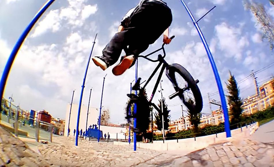 CULTCREW/ JAUME SINTES / STARDUST