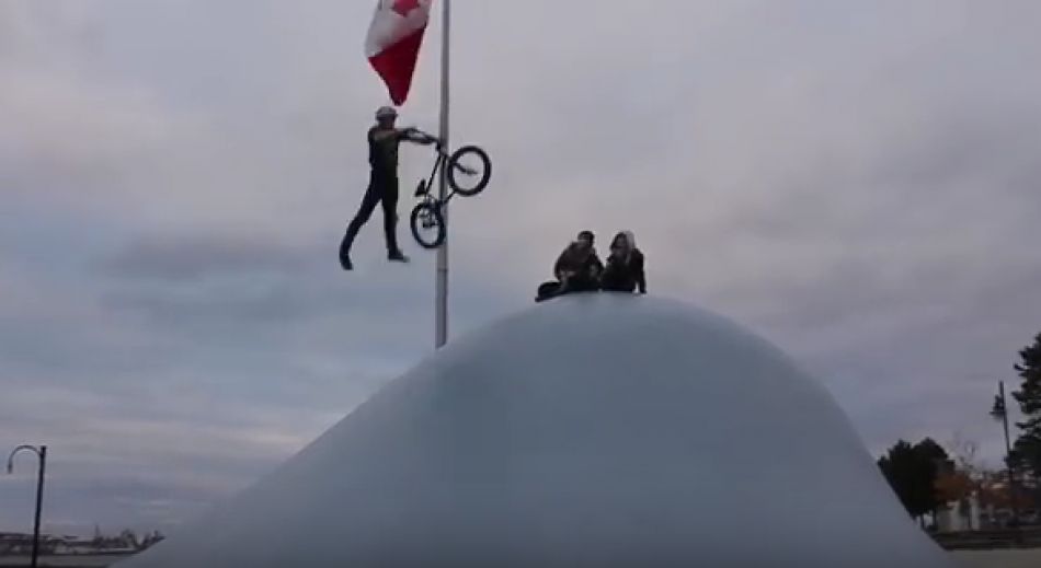 Business BMX II DVD - Ryan Gagnon Section