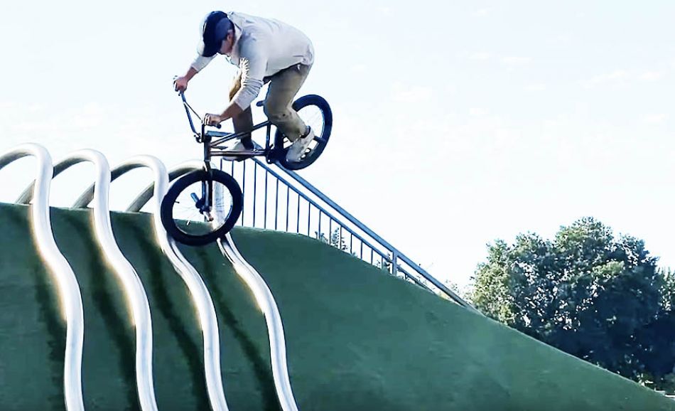 Built Different: DGAF Dan Norvell by S&amp;M Bikes