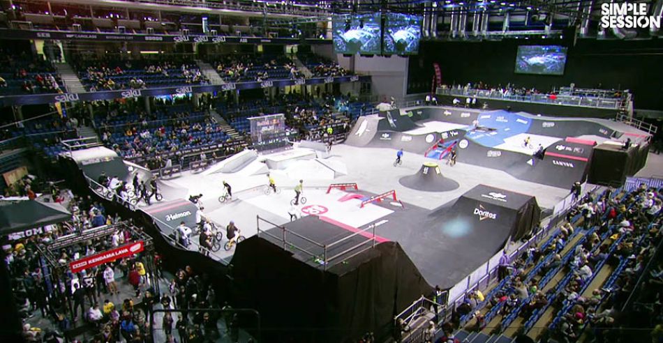 LIVE: SIMPLE SESSION 20: BMX STREET QUALIFIERS