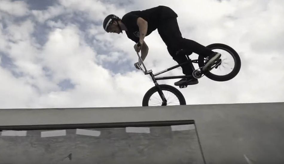 FISE UP EXCLUSIVE : EXIT WITH CAM PEAKE