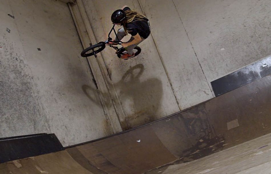 Tim Sulkowski - BMX at Modern Skatepark by Brad Oz