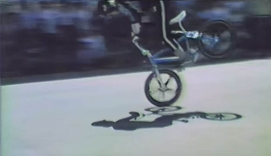 CW FREESTYLE BMX TOUR 1986 by jsong1974