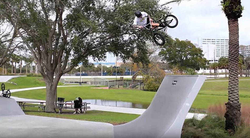Profile&#039;s Neighbourhood Crawl - DIG BMX