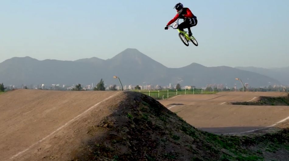 RaiGuzman - BMX Bicicross by Toto Middleton