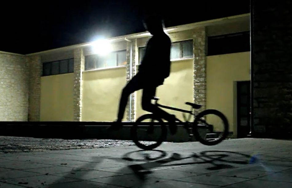 GEORGE MANOS - SERPRISE by HERESY BMX