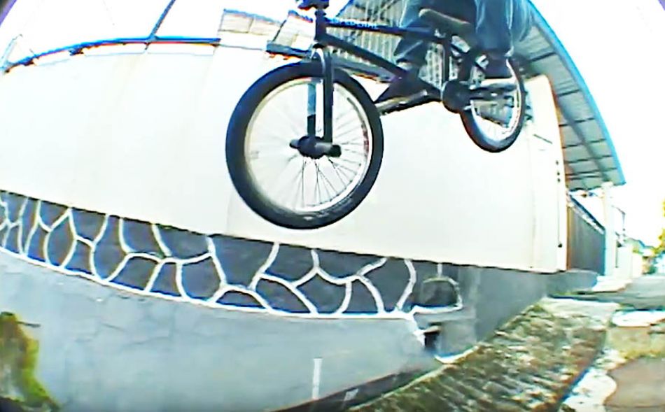 RIZA &quot;STRIKE BACK&quot; Hope Cycles - BMX