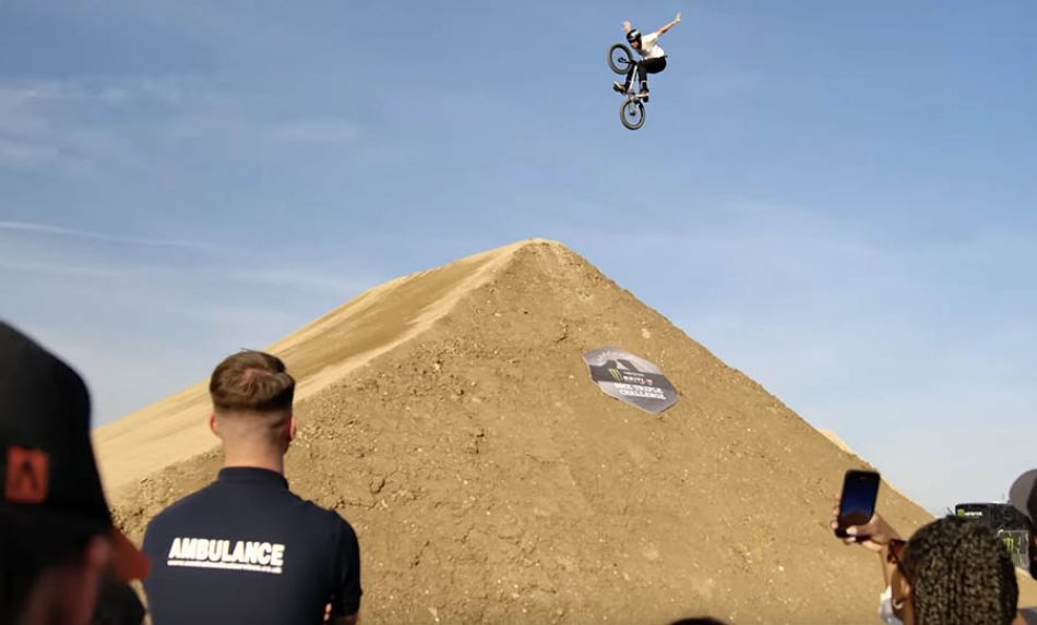 QUALIFYING HIGHLIGHTS! BMX TRIPLE CHALLENGE - SILVERSTONE UK 2022