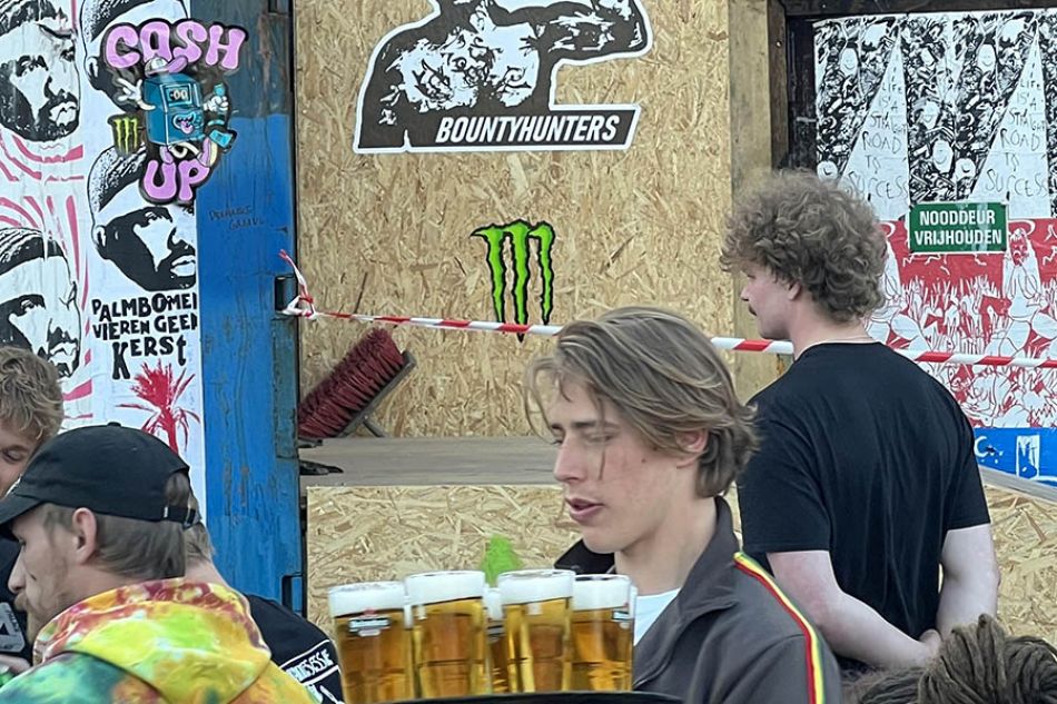 BMX MAYHEM IN AMSTERDAM! - Monster &#039;Cash Up&#039; Jam by DIG