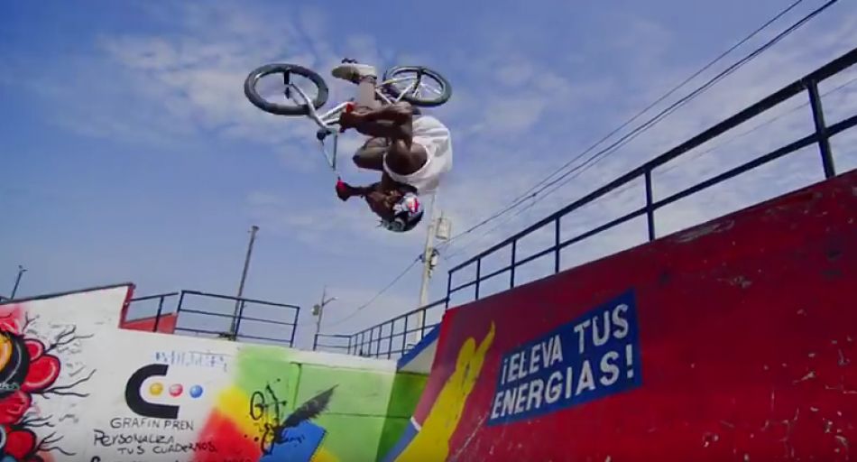 SHORTFILM: JONATHAN CAMACHO &quot;PANDILLA BMX&quot;