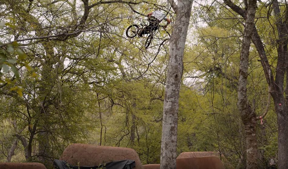 Relic BMX welcomes Matty Aquizap