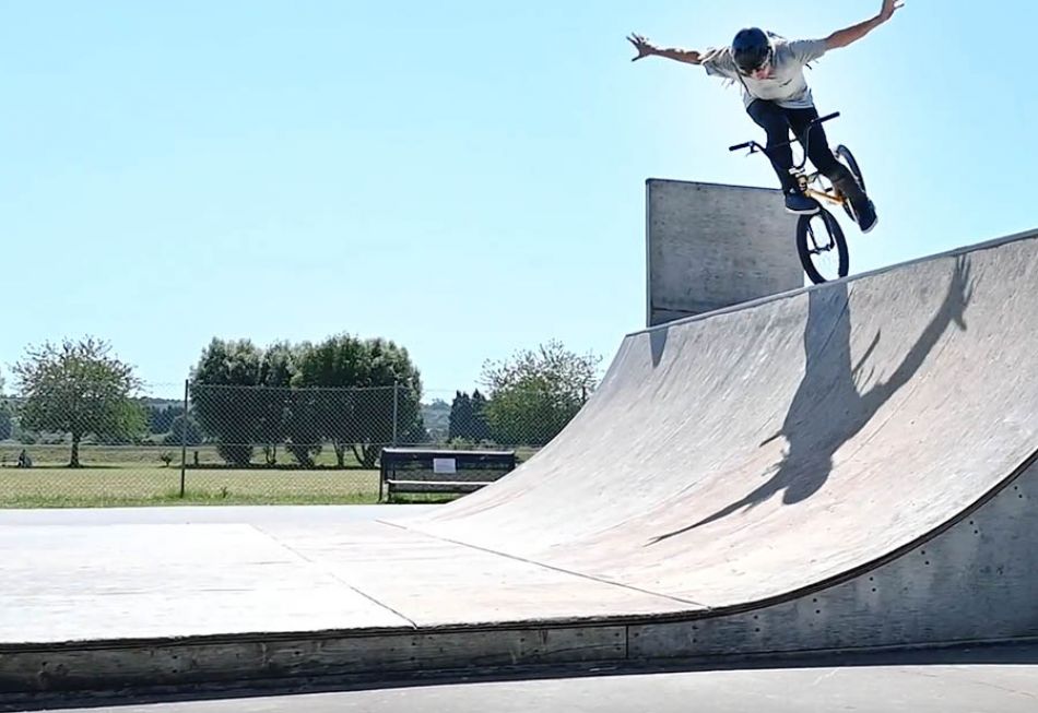 MINIRAMP TECH SESSION w/ Alex Coleborn, Tom Justice &amp; Ben Wallace by Ride UK BMX