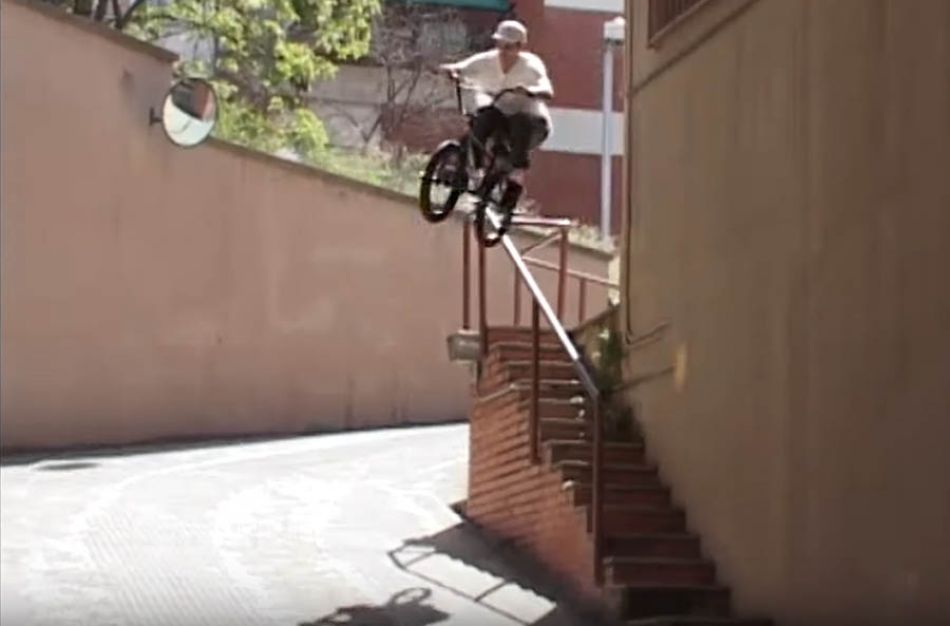 IN THE STREETS OF BARCELONA - ELLIA SEPE