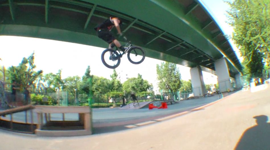 Chill Ride - KEN”APACHE”SAITO