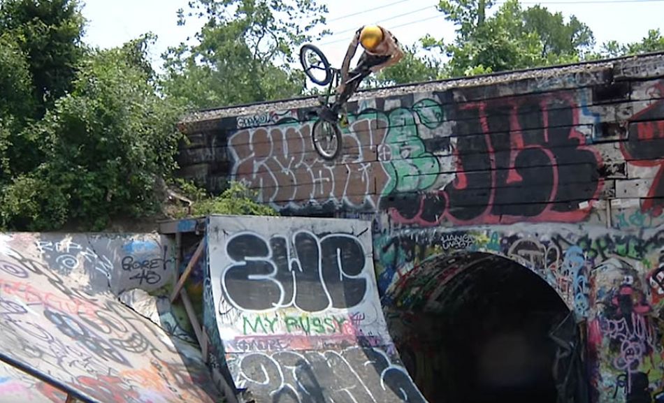 5 HIP JAM - &#039;IN THE CUT&#039;