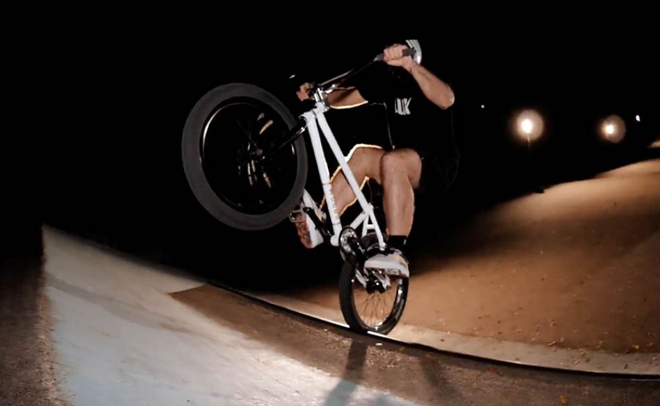 LUX RAW - LUXBMX Staff Light up Jindalee Skatepark After Work