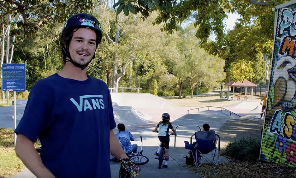 How To Tuck No Hander With Alex Hiam - Colony BMX