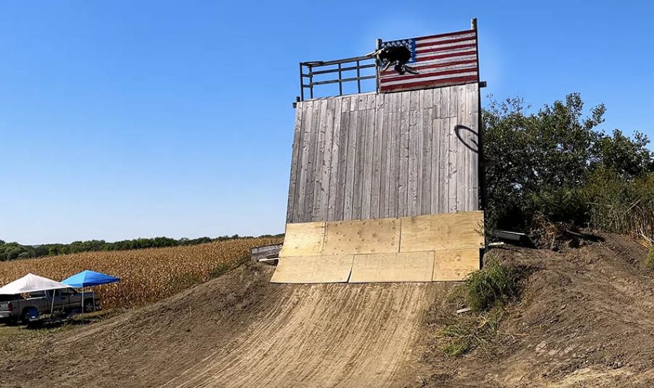 2022&#039;s BEST BMX Jam In The Middle Of NOWEAR - Corn Huckit 2022 by @Brant_Moore