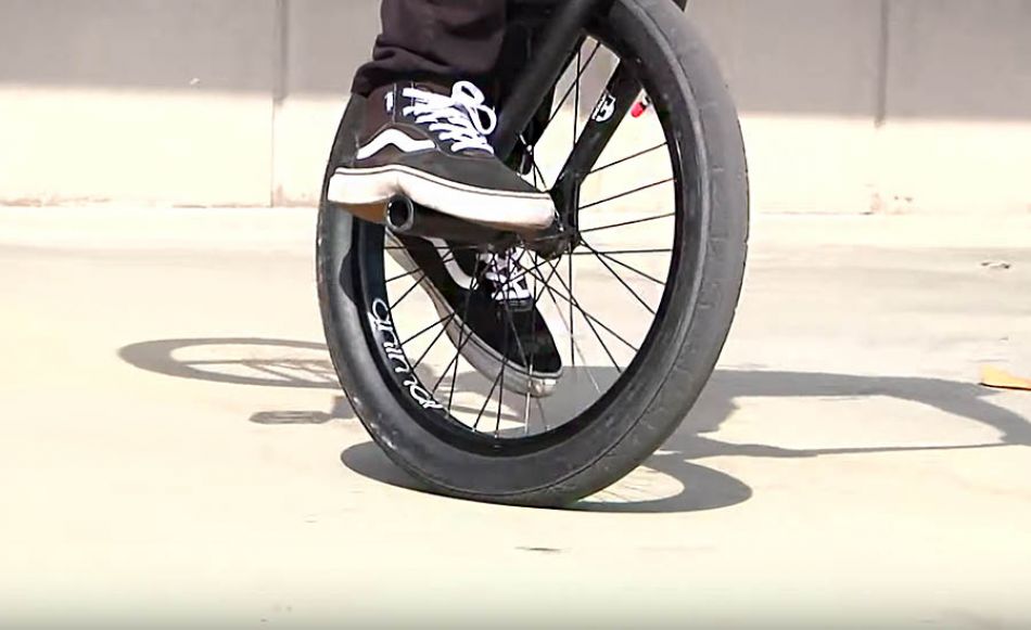 Fitbikeco. F-LOG 43: What the Chuck?