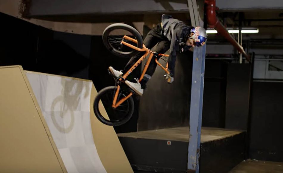 Stick Or Twist? Endura X Kriss Kyle