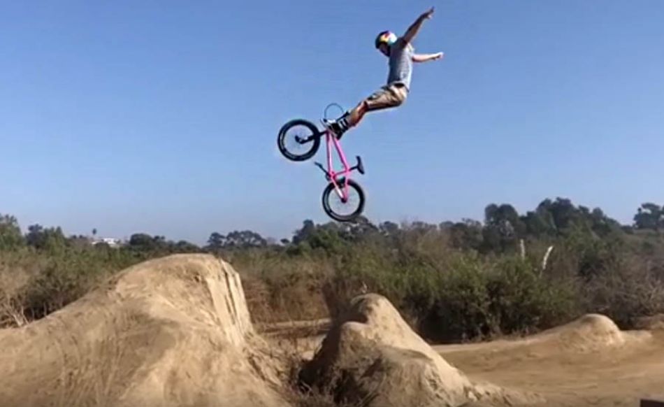 Mike Mondays vol. 2 (Hucker, Hoder, Stahl) by sandmbikes