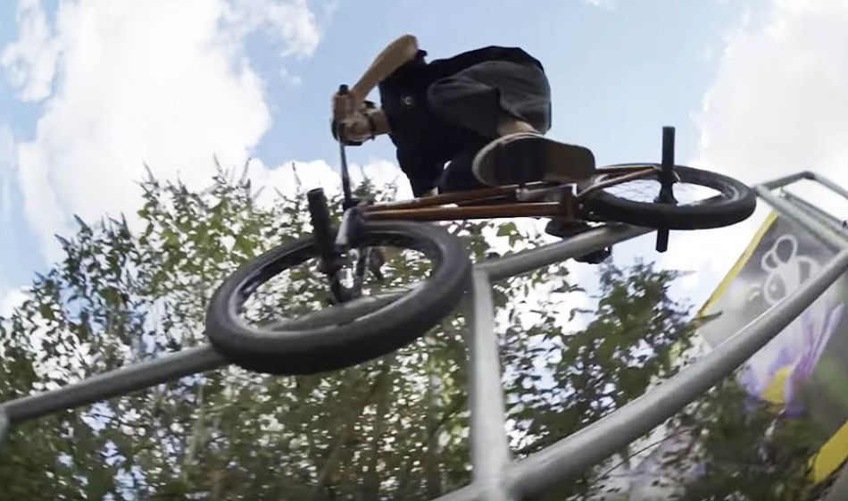 Marius Stoll – Welcome to Traffic Distribution