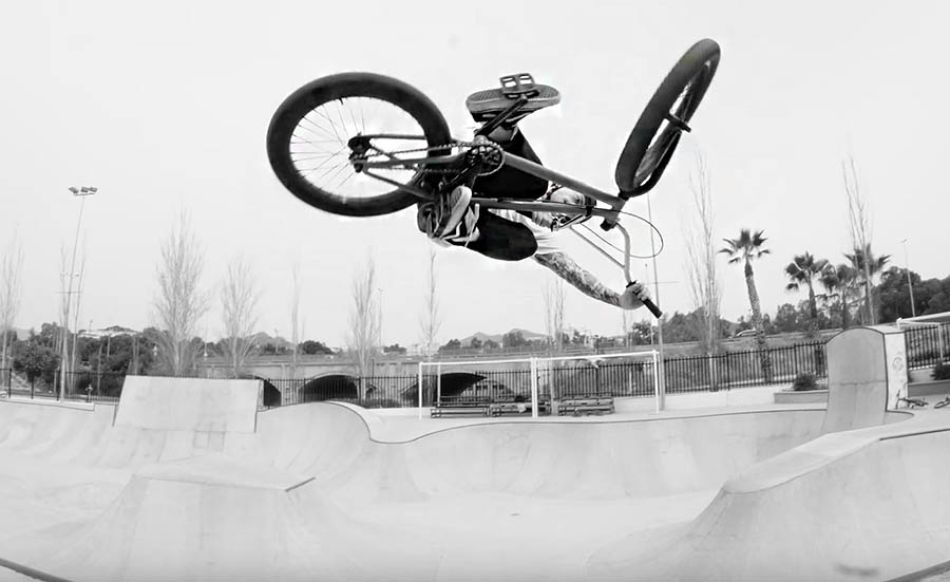 LOST BOWL SESSIONS 2021 BELMONTE MALAGA by Vincent De La Rue